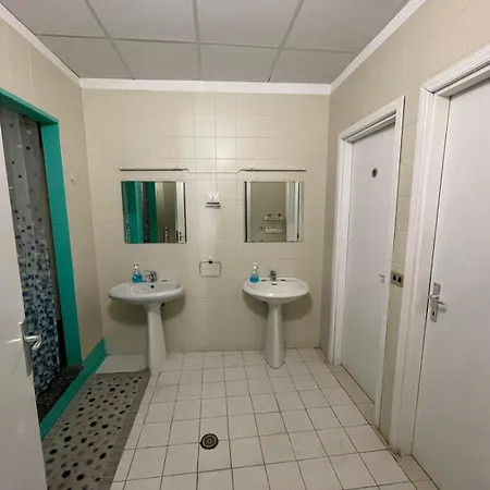 호스텔 Acqua Piatta - L'ostello Del Canoa 이브레아