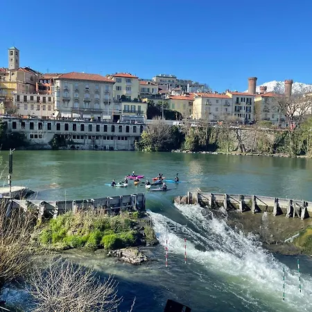 Acqua Piatta - L'ostello Del Canoa